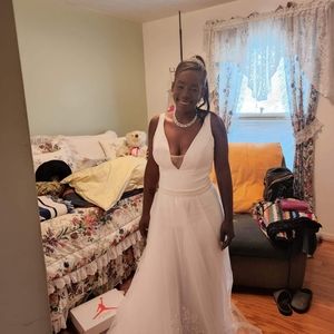 White wedding dress jumpsuit with detachable train size 10